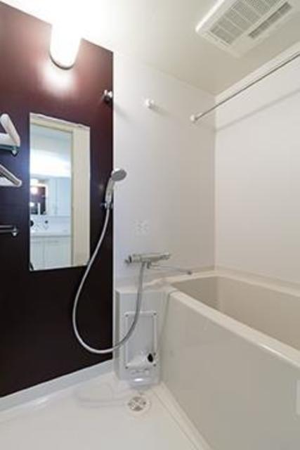 バス・シャワールーム　※写真は同タイプ住戸です。