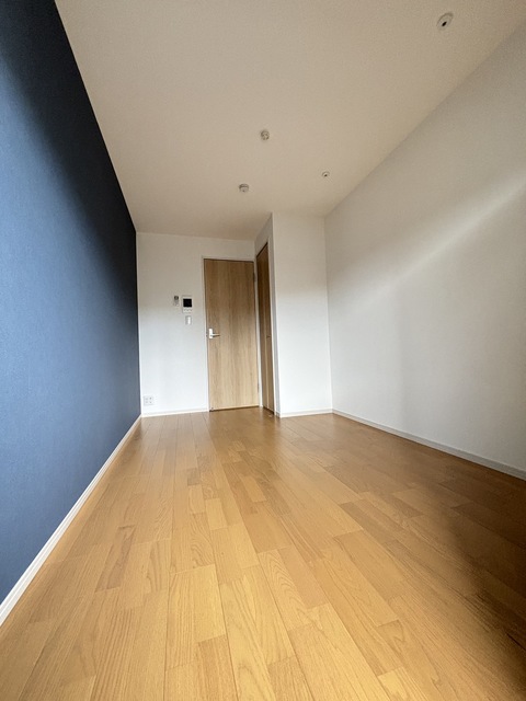 居室・リビング　別部屋参考写真です