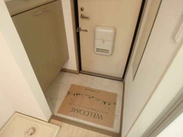 玄関　明るい玄関です