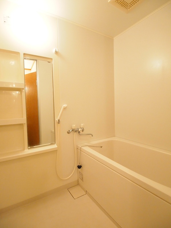 バス・シャワールーム　別部屋同間取