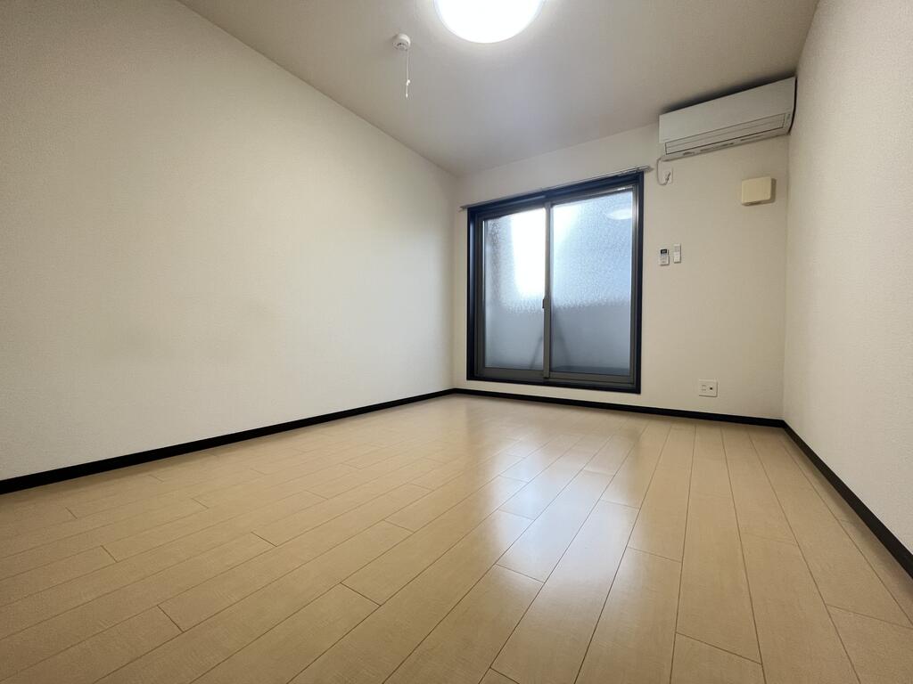 居室・リビング　同じタイプ同じモデルを使用