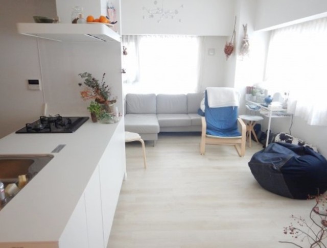 居室・リビング　家具・家電はイメージです