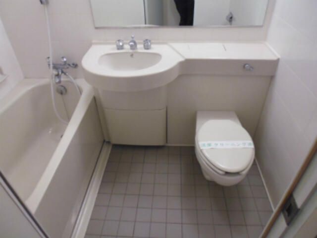 バス・シャワールーム