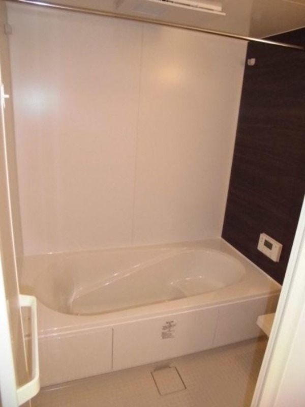 バス・シャワールーム　図面と現状に相違がある場合には現状を優先