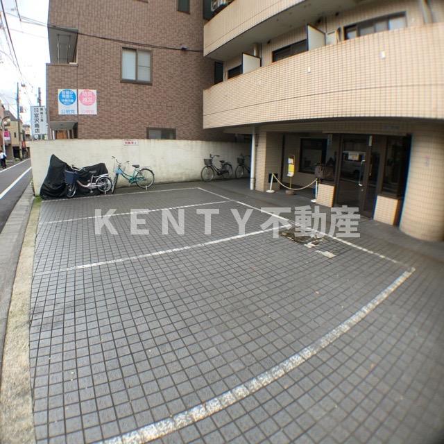 駐車場　駐車場完備です