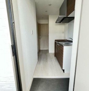 玄関　同施工参考写真となります