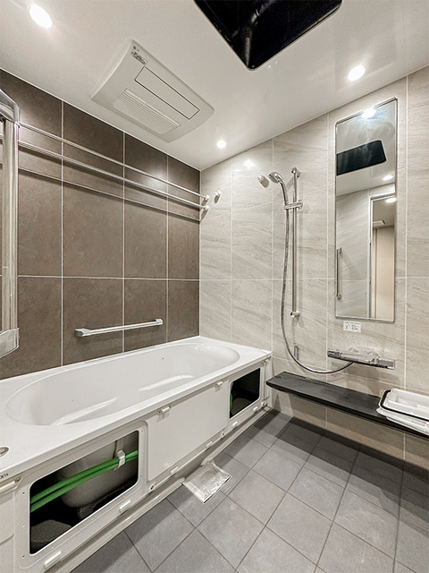 バス・シャワールーム　バス