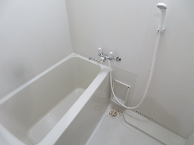 バス・シャワールーム　＊別号室の写真となります。