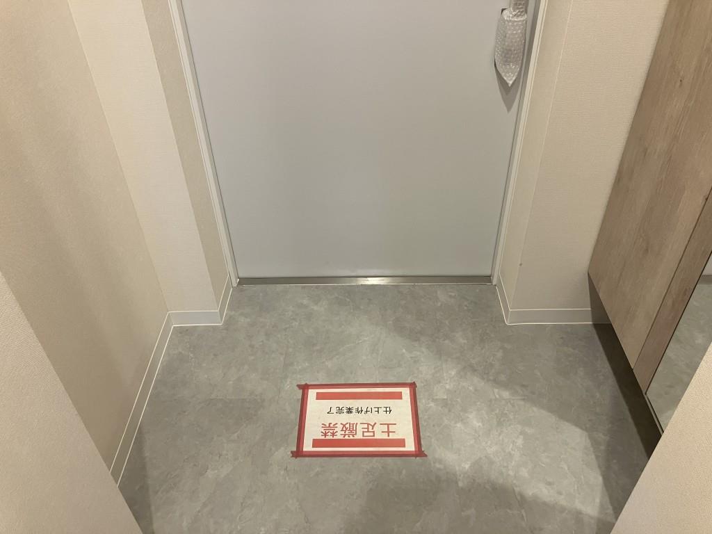 玄関　※建築中