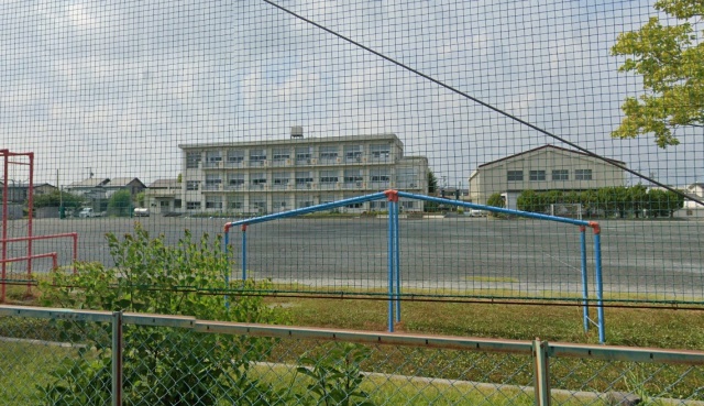 小学校　袋井市立袋井西小学校（小学校）まで1000m