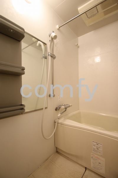 バス・シャワールーム　追炊き浴室乾燥機付きバス