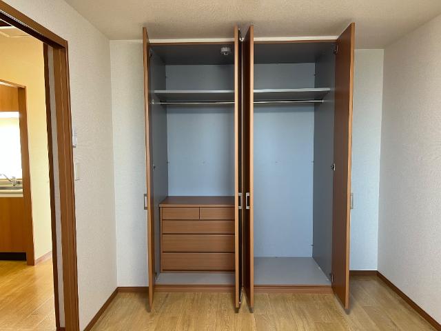 収納　クローゼット
