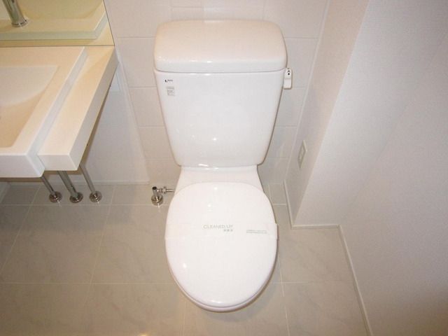 トイレ　バス・トイレ別です