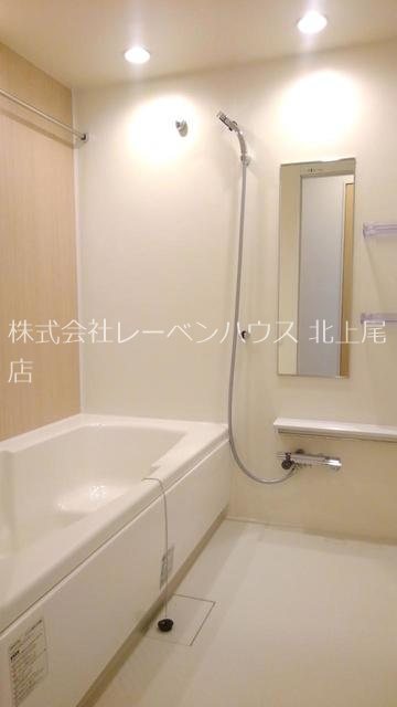 バス・シャワールーム　お問合せは048-772-8202