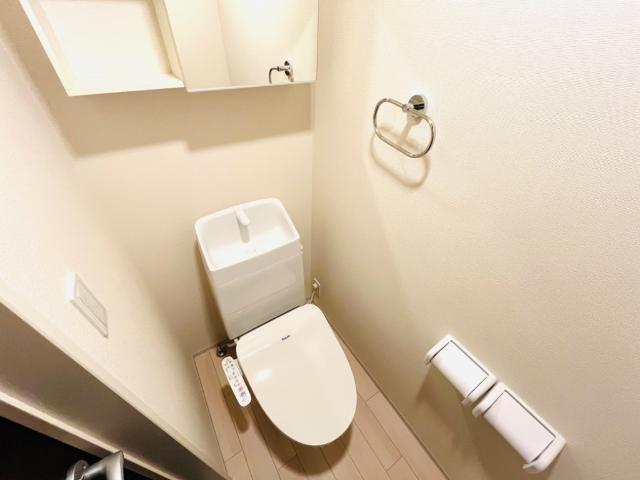 トイレ　シャワー付トイレ