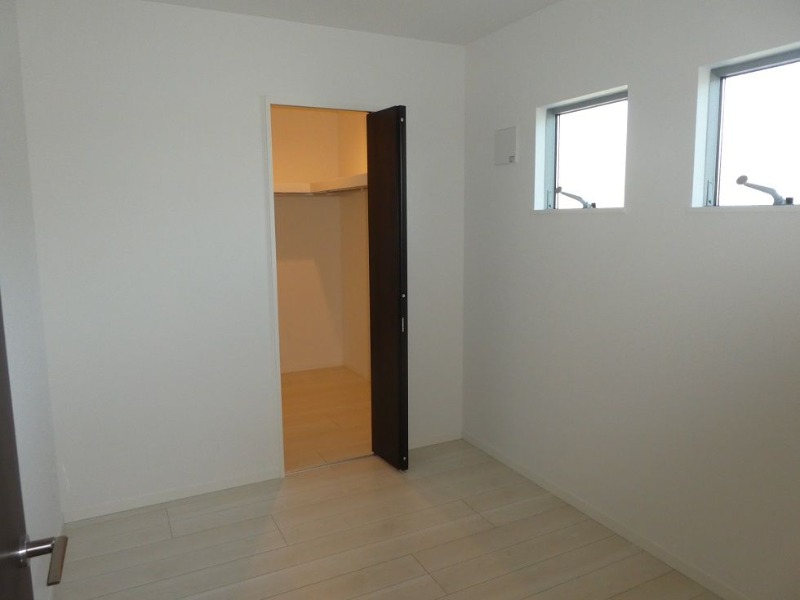 その他部屋・スペース　こちらは寝室にいかがでしょうか？？