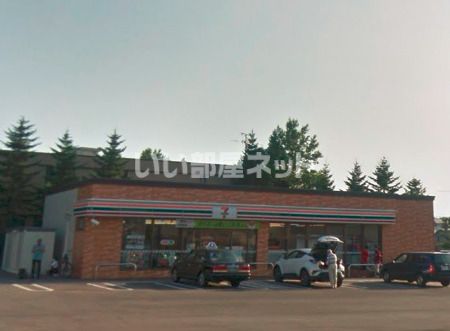 コンビニ　セブンイレブン 函館湯川町店（コンビニ）まで1116m