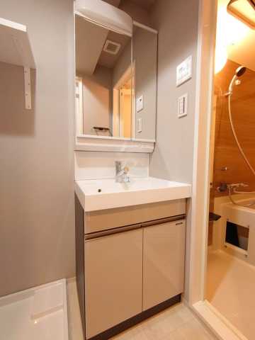 洗面設備　ALTERNA池袋EAST