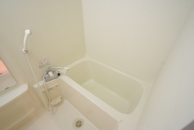 バス・シャワールーム　※別室の参考写真の為、現況優先です。