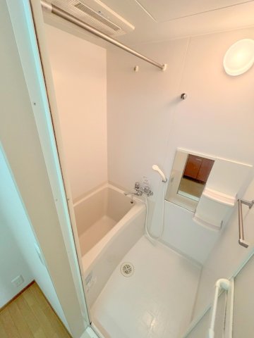 バス・シャワールーム　★暖房乾燥機付きバス★