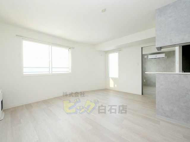 居室・リビング　お洒落なデザイナーズマンションです♪