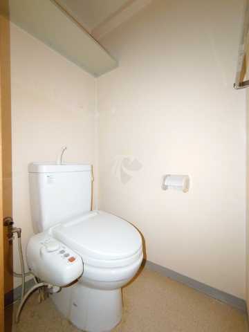 トイレ　リヴシティ新宿壱番館