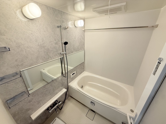 バス・シャワールーム