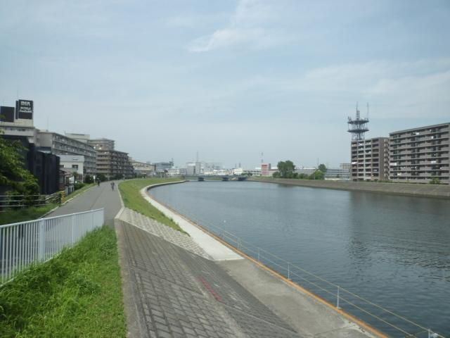 公園　鶴見川（公園）まで30m