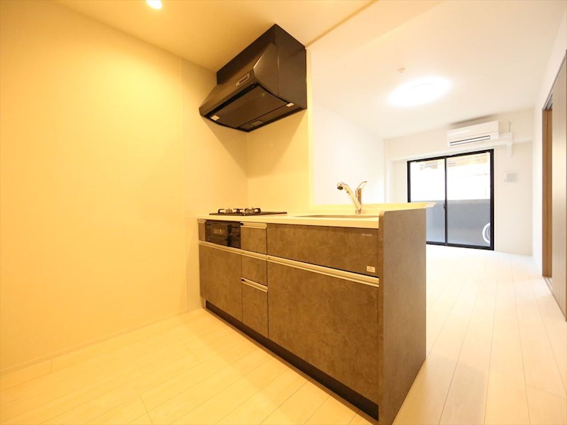 キッチン　システムキッチン（ガス3口コンロ付）カウンターキッチン