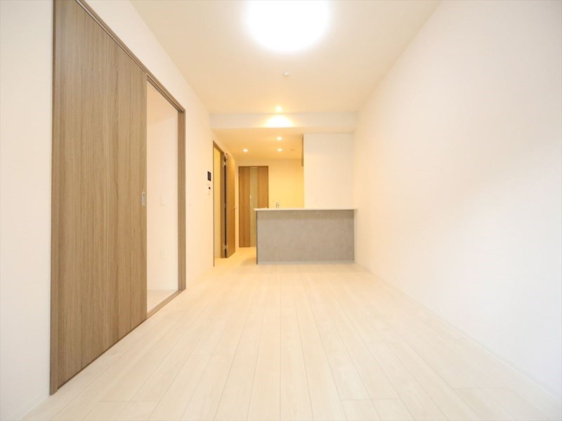 居室・リビング　ＬＤＫ11.5帖　カウンターキッチン　エアコン完備