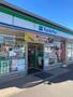 コンビニ　ファミリーマート武豊石川橋店（コンビニ）まで375m