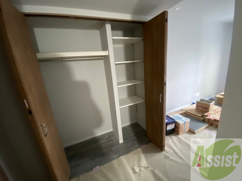 収納　寝室の収納です。部屋がすっきり片付きます。