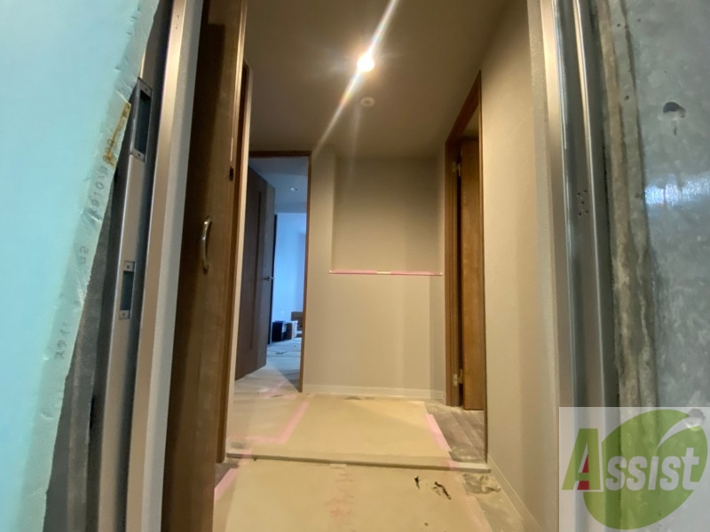 玄関　玄関の様子です。明るい印象ですね。気分もあがりそう。