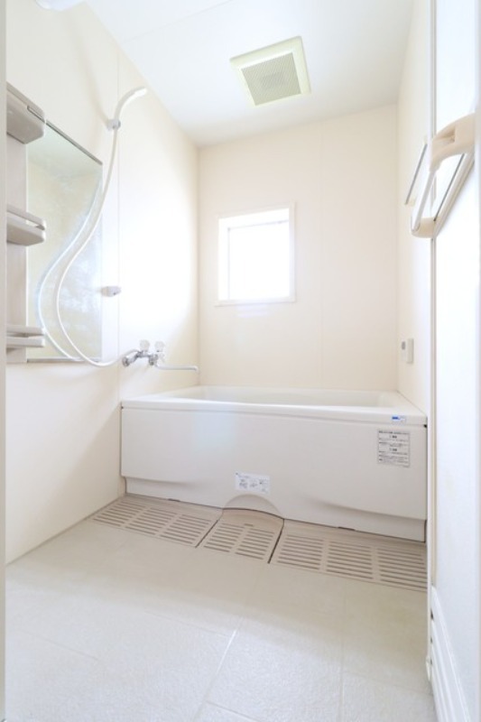 バス・シャワールーム　図面と現状に相違がある場合には現状を優先