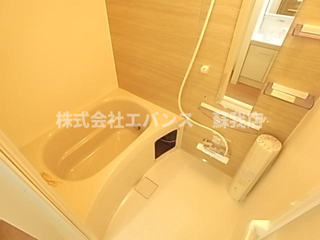 バス・シャワールーム　お風呂で日々の疲れを落としましょう