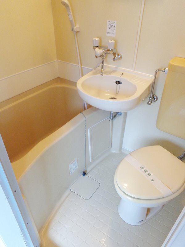 バス・シャワールーム