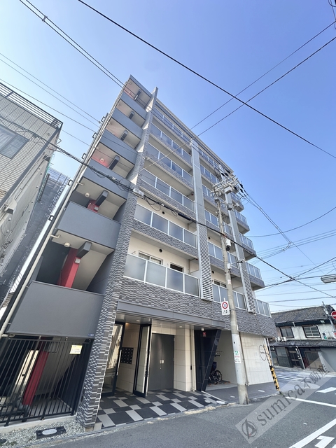 建物外観　落ち着いた住環境です♪