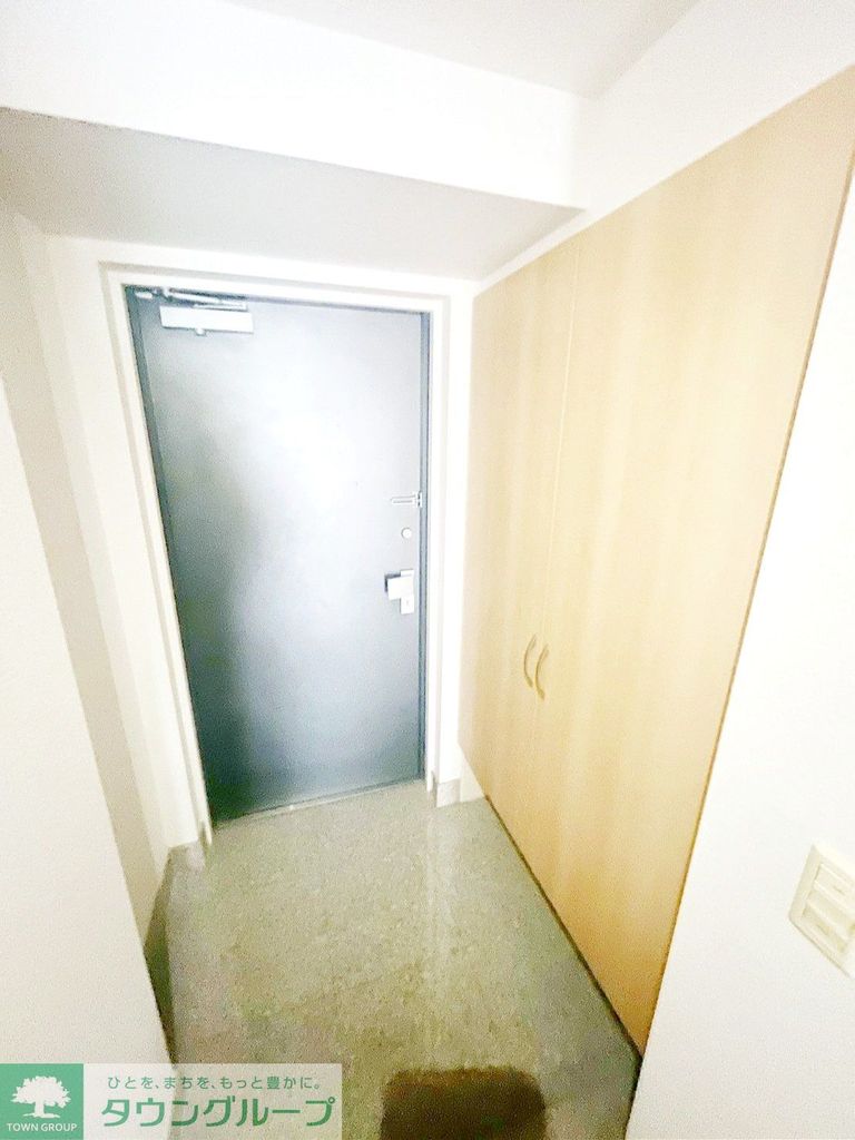 玄関　★広い玄関スペース★