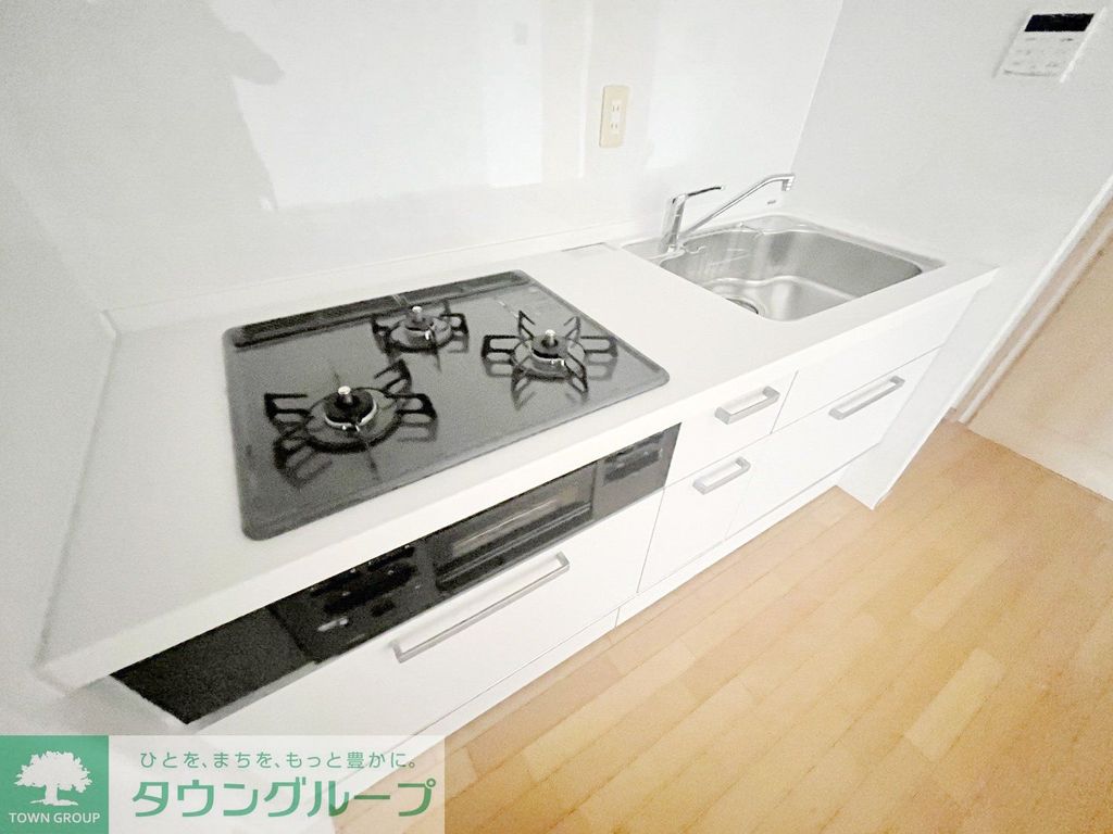 キッチン　★3口システムキッチン★新品キッチンです五指