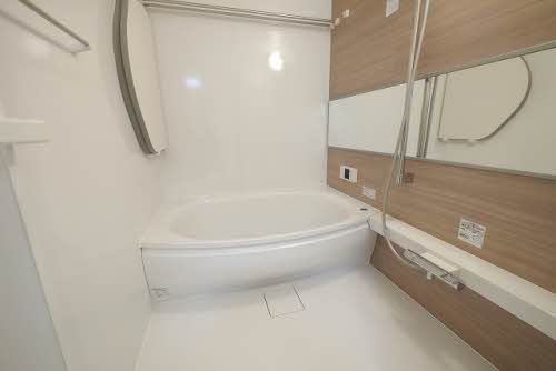 バス・シャワールーム　浴室