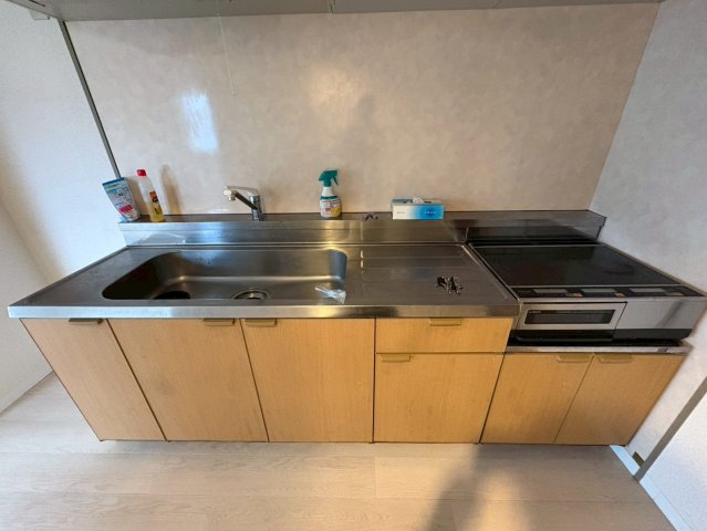 キッチン　リーベンイセヤマ