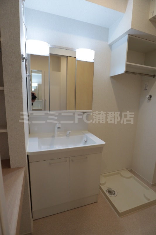 洗面設備　同タイプ