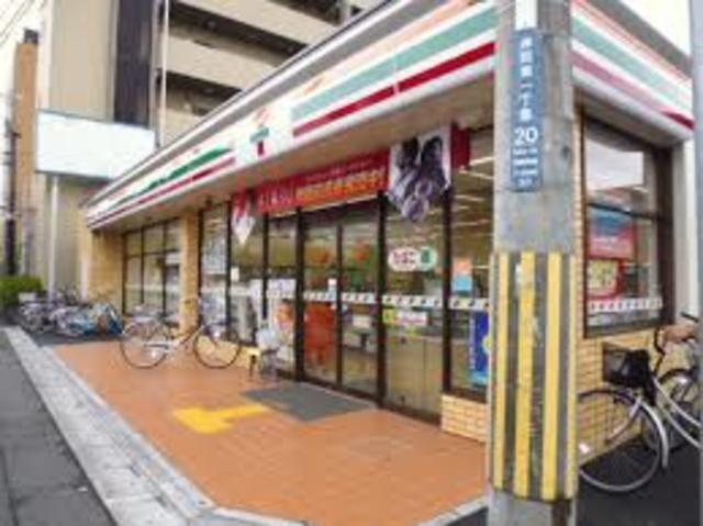 コンビニ　セブンイレブン吹田岸部南1丁目店（コンビニ）まで301m