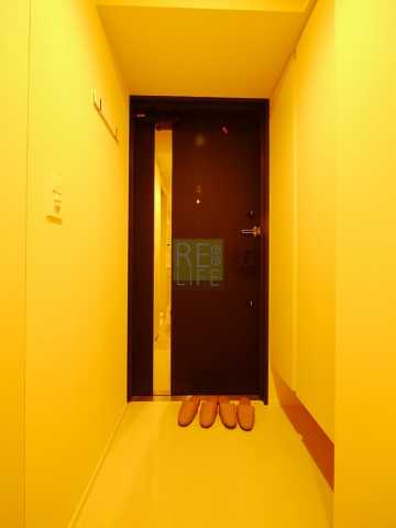 玄関　Brillia ist 千駄ヶ谷