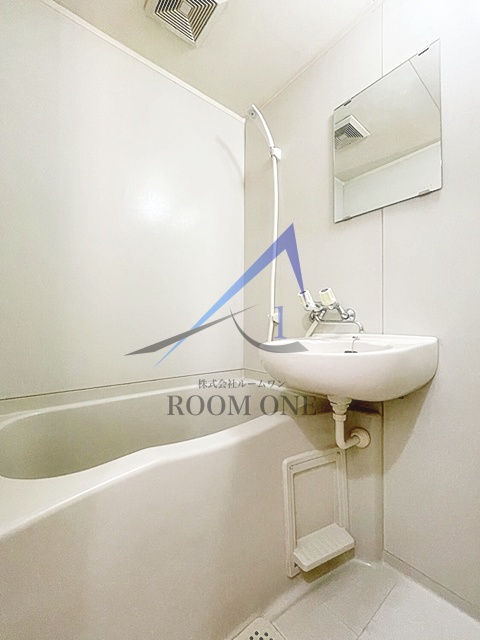 バス・シャワールーム　お風呂です。