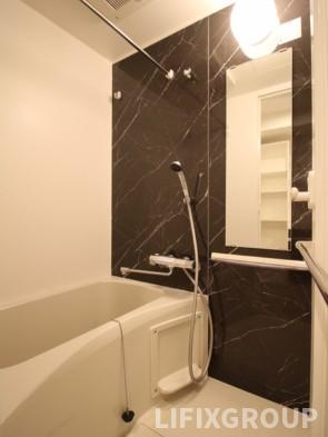 バス・シャワールーム　風呂