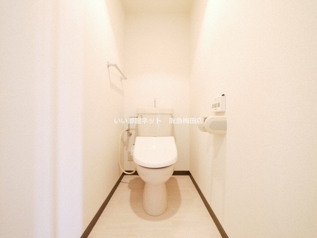 トイレ　※同仕様写真となります。
