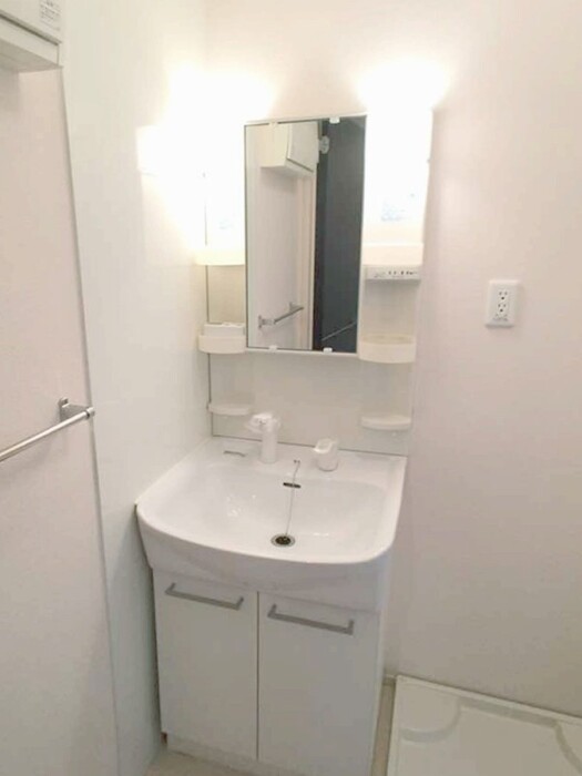 洗面設備　洗髪洗面化粧台