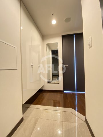 玄関　アステリオ北堀江　ザ・メトロタワー　玄関