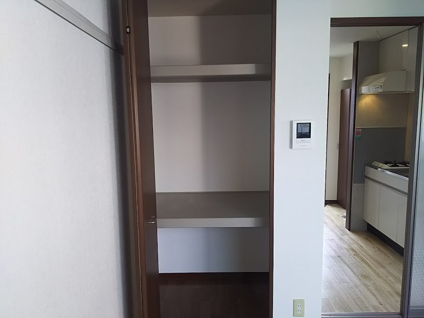 収納　クローゼット